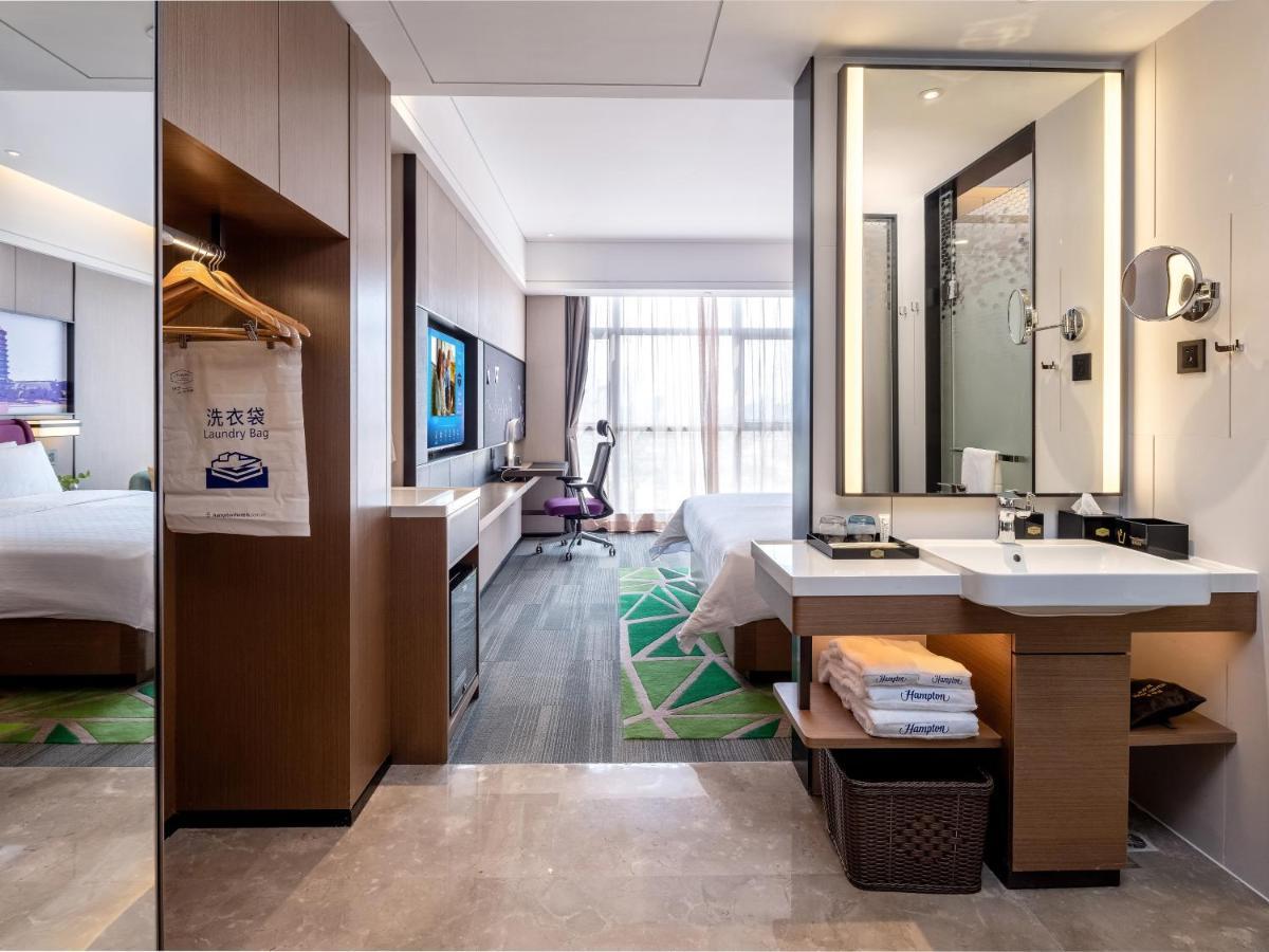 Hotel Hampton By Hilton Nanning Wuxiang Esterno foto