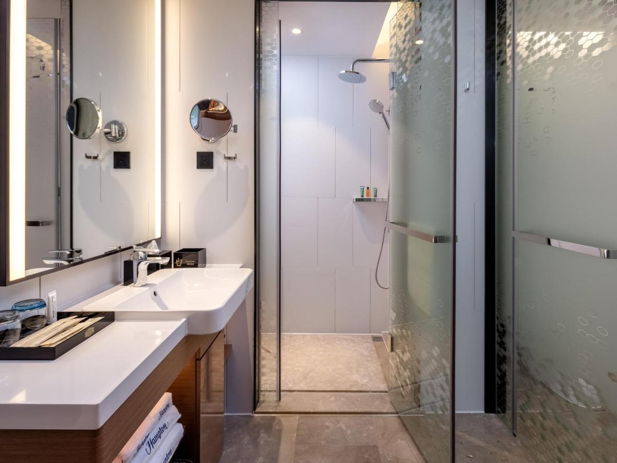 Hotel Hampton By Hilton Nanning Wuxiang Esterno foto